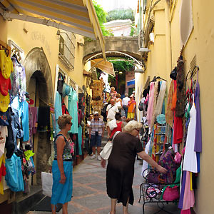 Shopping in Positano
