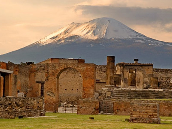 Pompeii & Vesuvius